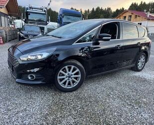 Ford S-Max Gebrauchtwagen