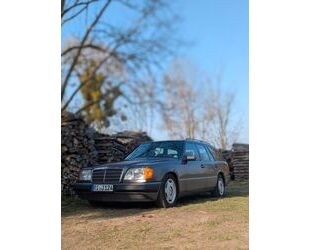 Mercedes-Benz E 230 Gebrauchtwagen