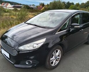Ford S-Max Gebrauchtwagen