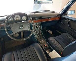 Mercedes-Benz 280 Gebrauchtwagen