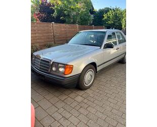 Mercedes-Benz 230 Gebrauchtwagen