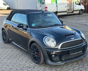 VW John Cooper Works 
