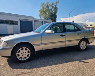 Mercedes-Benz C 180 Gebrauchtwagen
