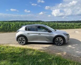 Peugeot e-208 Gebrauchtwagen