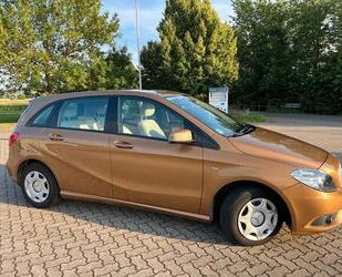 Mercedes-Benz B 180 Gebrauchtwagen