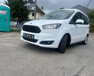 Ford Tourneo Connect Gebrauchtwagen