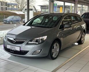 Opel Opel Astra Sports Tourer 1.4 Turbo*NAVI*XENON*S-HE Gebrauchtwagen