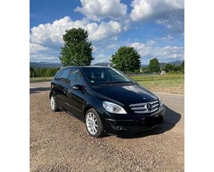 Mercedes-Benz B 200 Gebrauchtwagen