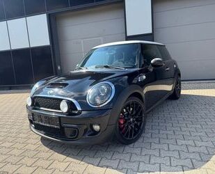 BMW John Cooper Works 