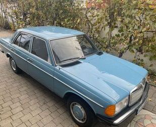 Mercedes-Benz 240 Gebrauchtwagen