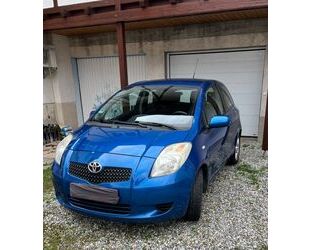 Renault Yaris 