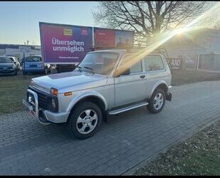 Lada Urban Gebrauchtwagen