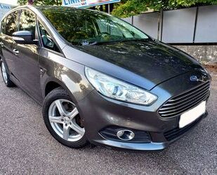 Ford S-Max Gebrauchtwagen