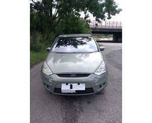 Ford S-Max Gebrauchtwagen
