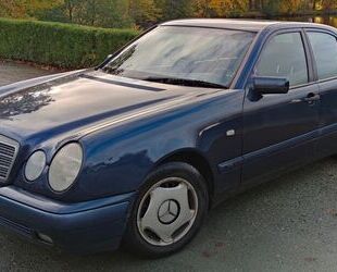 Mercedes-Benz E 200 Gebrauchtwagen