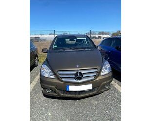 Mercedes-Benz B 180 Gebrauchtwagen