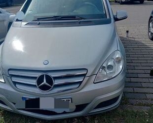 Mercedes-Benz B 180 Gebrauchtwagen