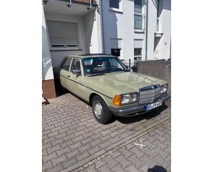Mercedes-Benz 200 Gebrauchtwagen