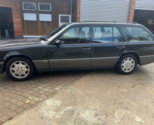 Mercedes-Benz E 300 Gebrauchtwagen