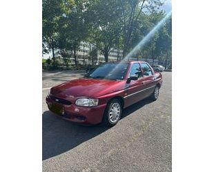 Ford Escort Gebrauchtwagen