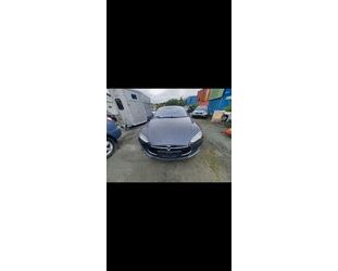 Mercedes-Benz Model S 
