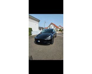 Tesla Model Y Gebrauchtwagen