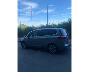 Opel Zafira Tourer Gebrauchtwagen