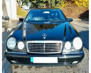 Mercedes-Benz E 320 Gebrauchtwagen