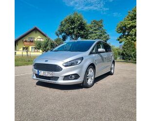 Ford S-Max Gebrauchtwagen