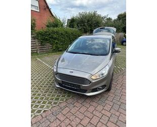 Ford S-Max Gebrauchtwagen