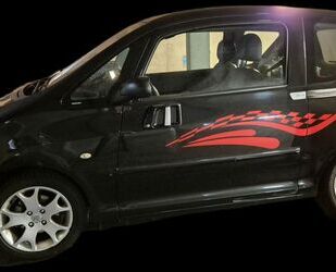 Peugeot 1007 Gebrauchtwagen