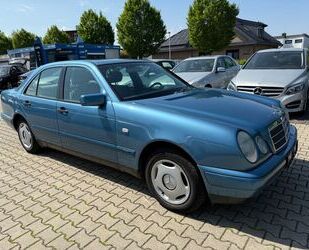 Mercedes-Benz E 200 Gebrauchtwagen