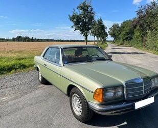 Mercedes-Benz 230 Gebrauchtwagen
