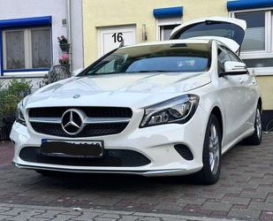 Mercedes-Benz CLA 180 Shooting Brake Gebrauchtwagen