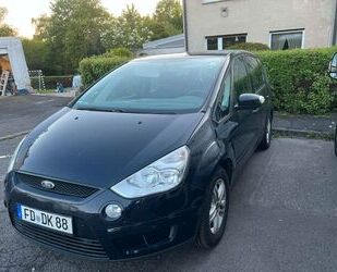 Ford S-Max Gebrauchtwagen