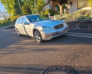 Mercedes-Benz 220 Gebrauchtwagen