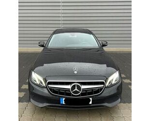 Mercedes-Benz E 220 Gebrauchtwagen