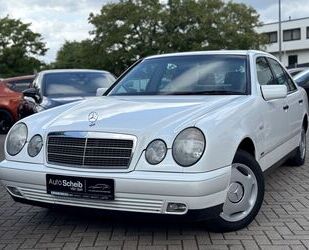 Mercedes-Benz E 200 Gebrauchtwagen