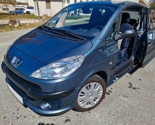 Peugeot 1007 Gebrauchtwagen
