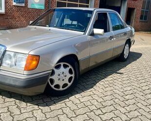 Mercedes-Benz E 230 Gebrauchtwagen