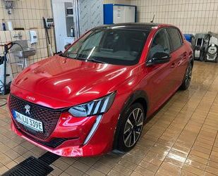 Kia 208 