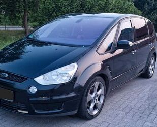 Ford S-Max Gebrauchtwagen