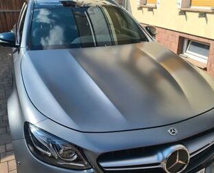 Mitsubishi E 63 AMG 