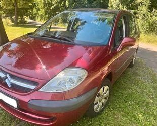 Citroen C8 