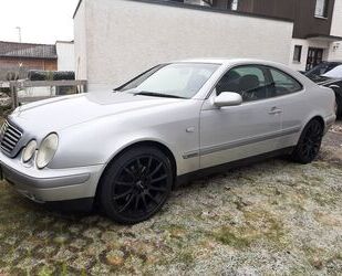 Mercedes-Benz CLK 320 Gebrauchtwagen