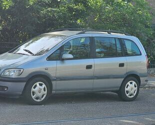 Opel Zafira Gebrauchtwagen