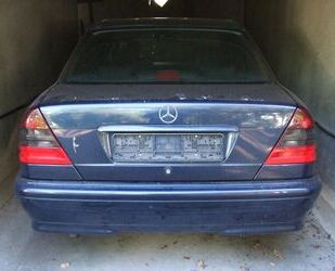 Mercedes-Benz C 180 Gebrauchtwagen