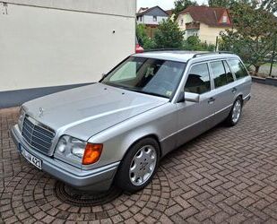 Mercedes-Benz 220 Gebrauchtwagen