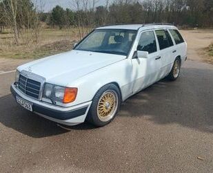 Mercedes-Benz E 230 Gebrauchtwagen