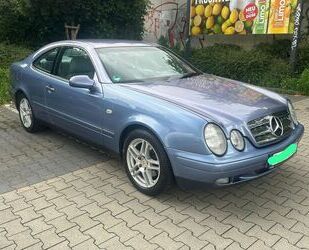 Mercedes-Benz CLK 200 Gebrauchtwagen